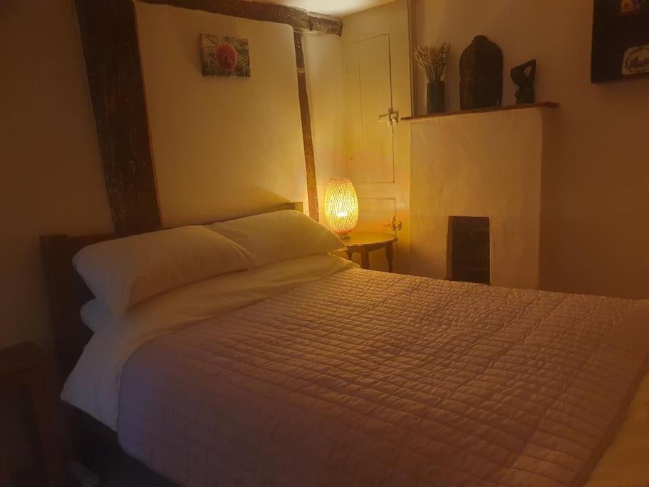 Apartment - Cosy And Modern Gloucester