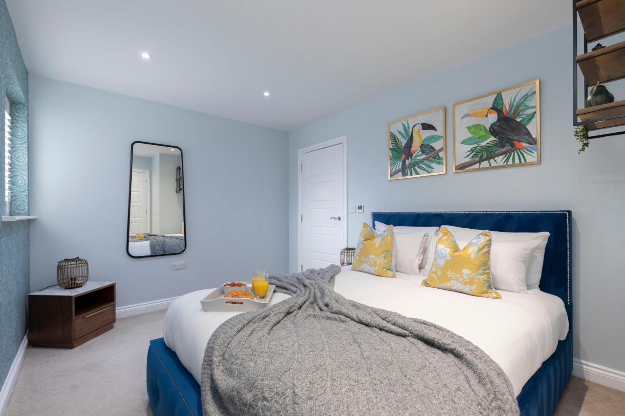 Elliot Oliver - Charming One Bedroom With Parking In The Docks * Gloucester