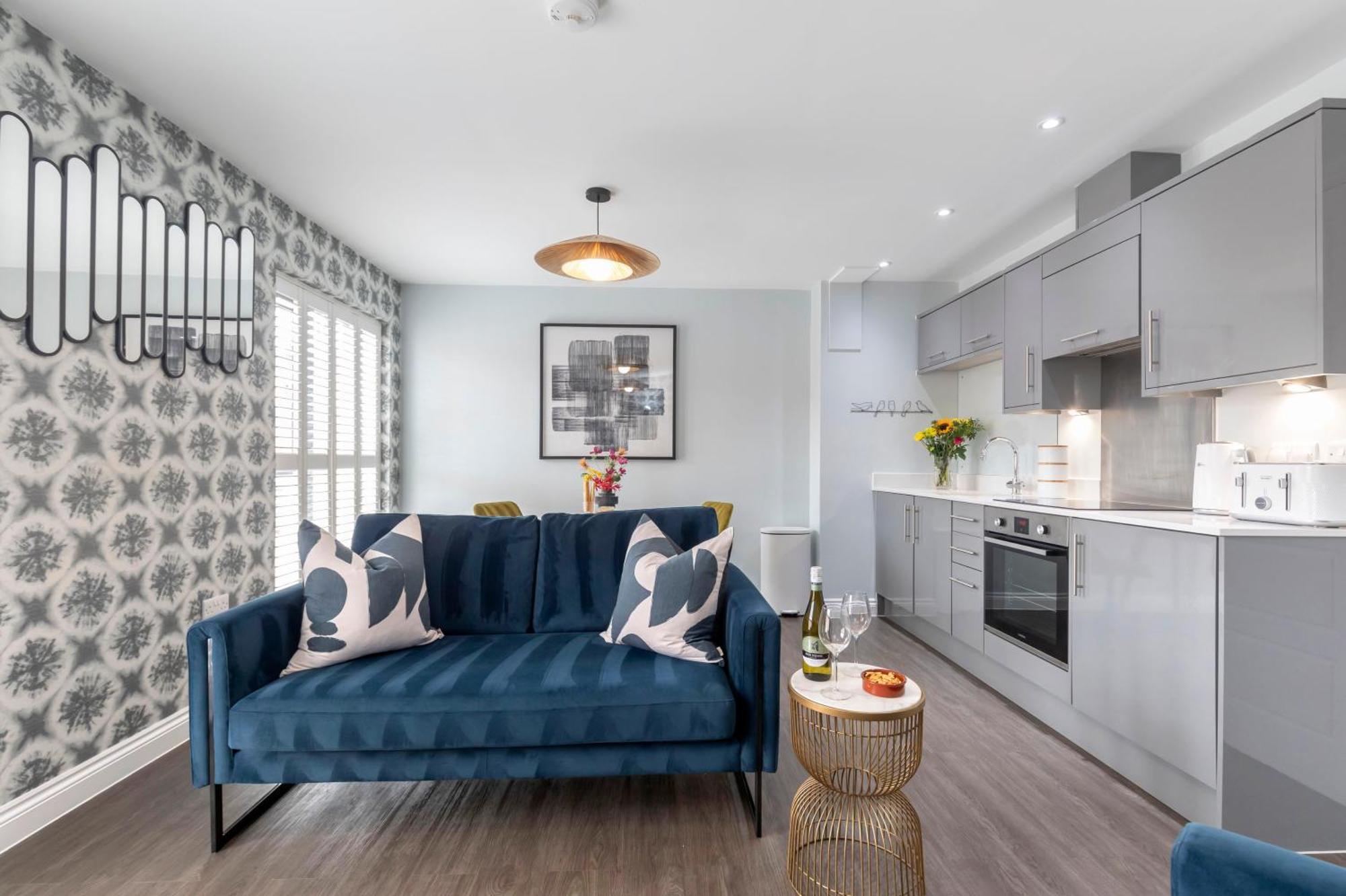 Apartment Elliot Oliver - Charming One Bedroom With Parking In The Docks Gloucester