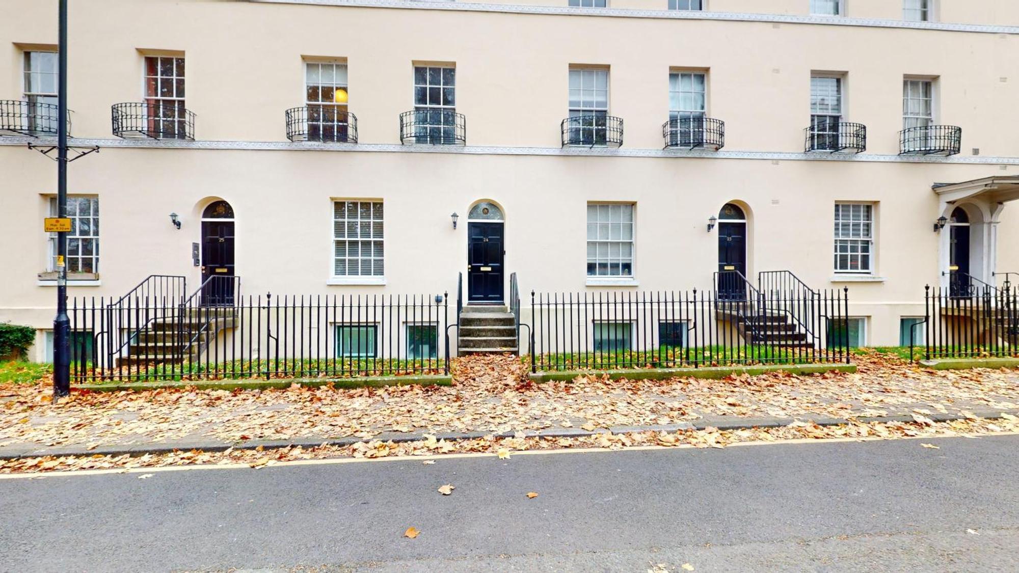 Beautiful Georgian Duplex *