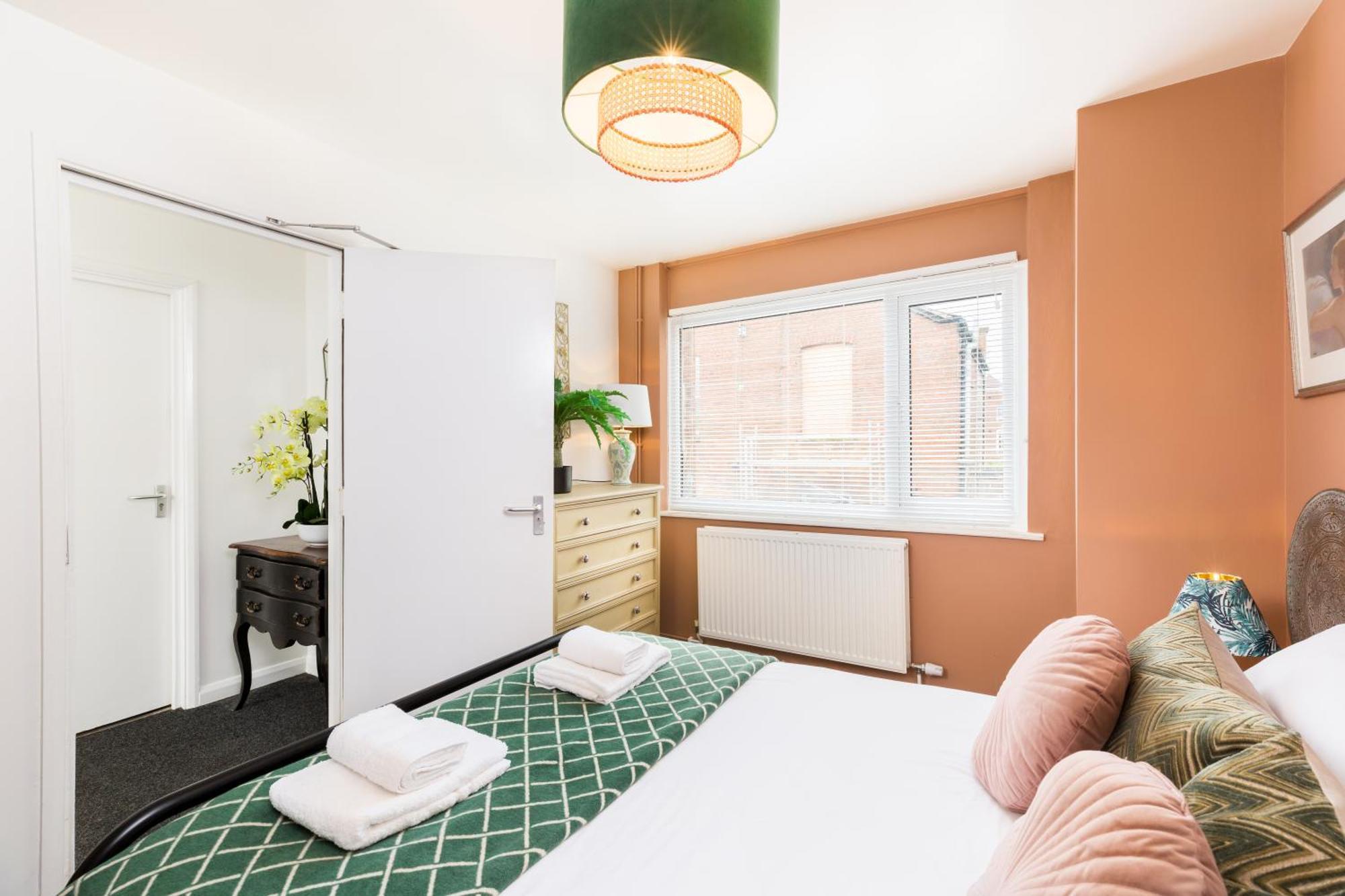 Printworks Building Centre Penthouse 5 Bedrooms Sleeps 14 Gloucester