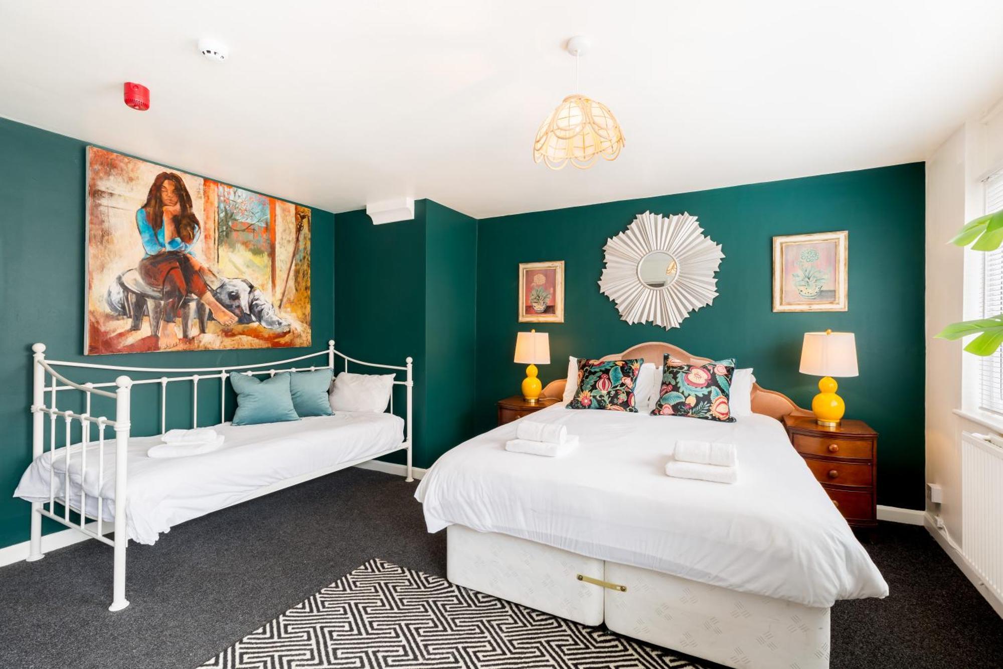 Apartment Printworks Building Centre Penthouse 5 Bedrooms Sleeps 14 Gloucester