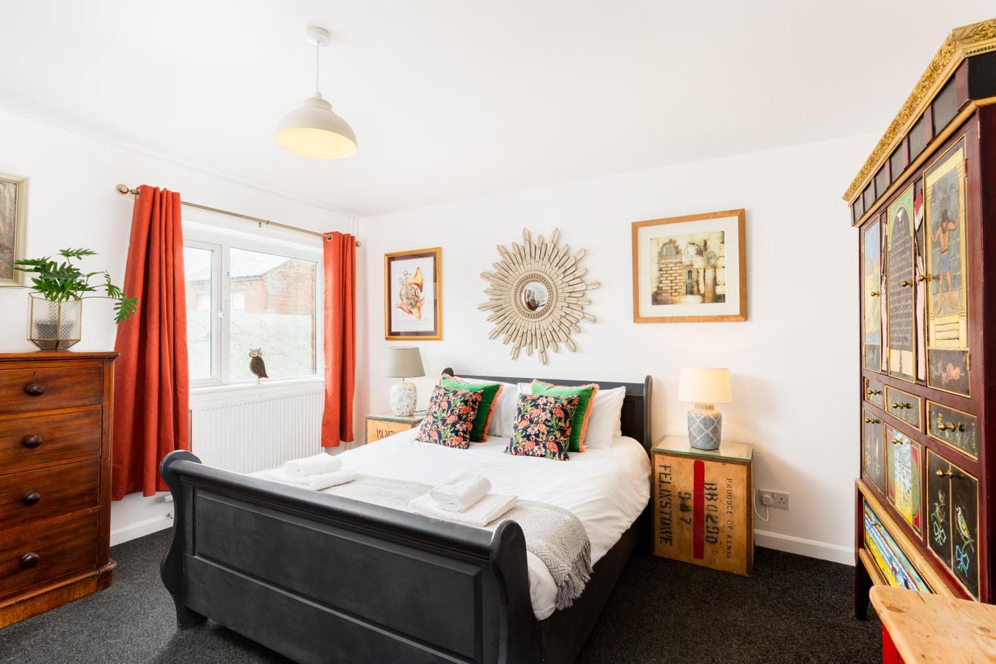 Printworks Building Centre Penthouse 5 Bedrooms Sleeps 14 Gloucester
