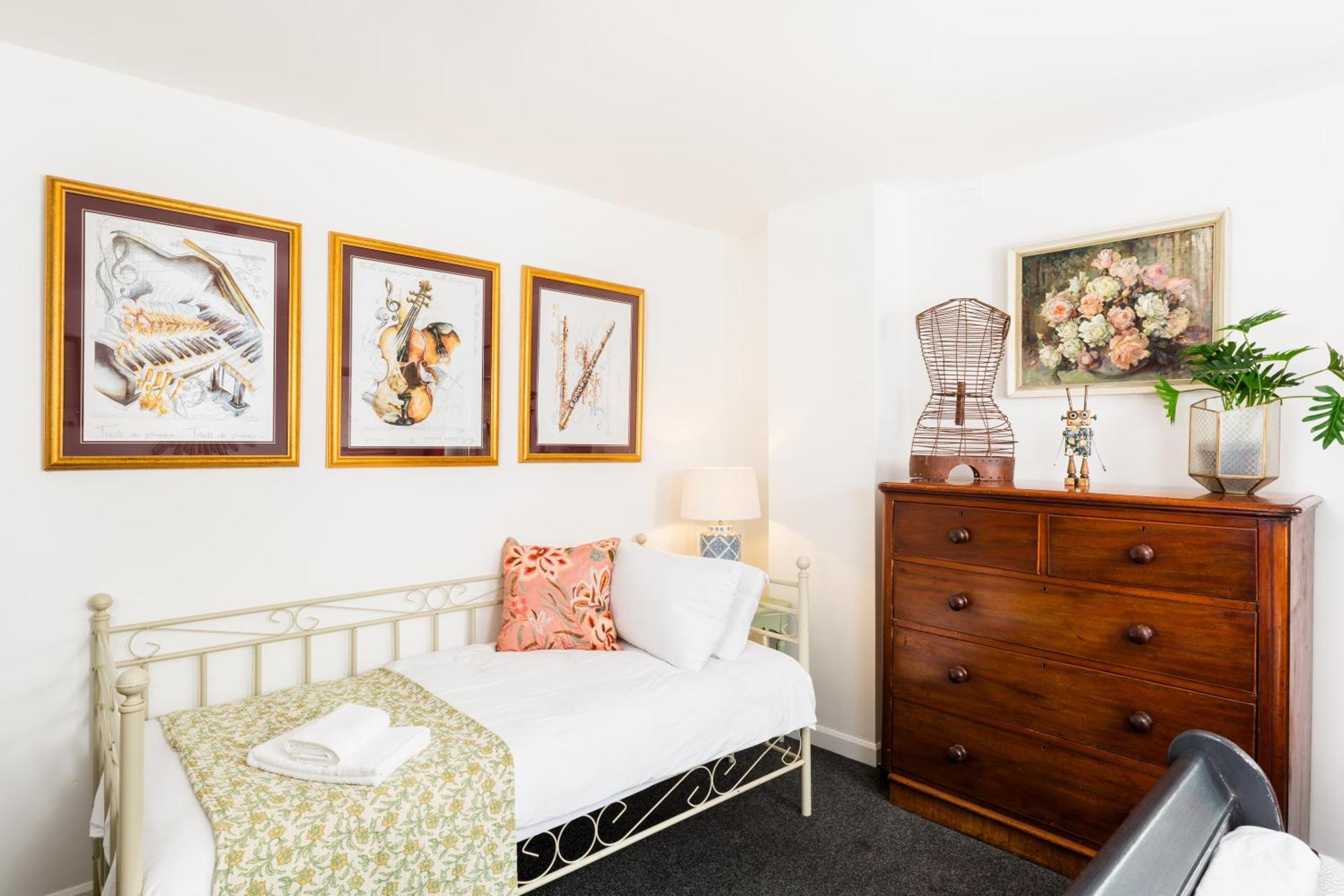 Printworks Building Centre Penthouse 5 Bedrooms Sleeps 14 Apartment Gloucester