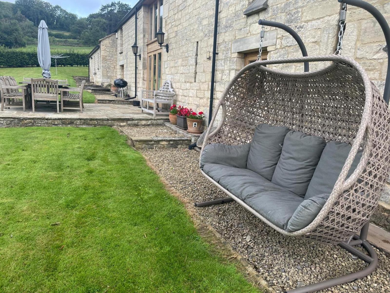 Barncastle Lets Holiday home
