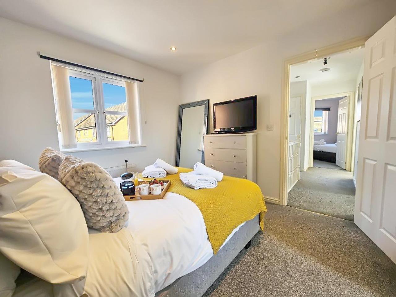 Holiday home Boughton 3 Bed Semi By Fortuna