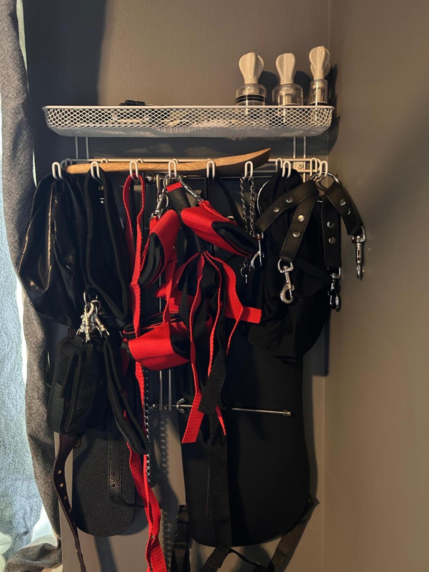 Asmodeus - Kinky Adult Only Apartment Gloucester