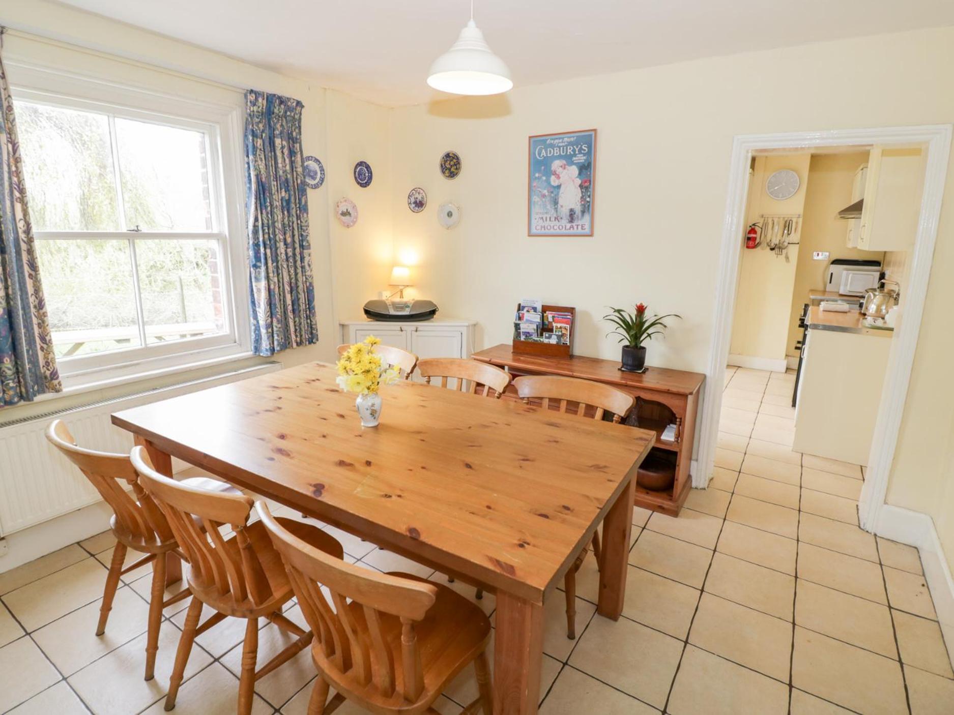 Holiday home The Lock House Gloucester