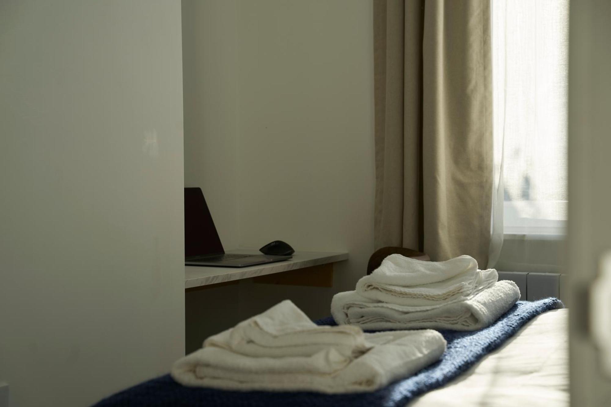 Kahuna Apartments, Ideal For Contractors, Professionals & Visitors Apartment