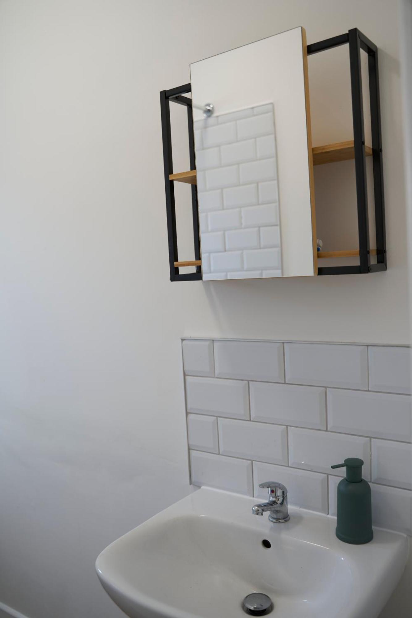 Kahuna Apartments, Ideal For Contractors, Professionals & Visitors Gloucester