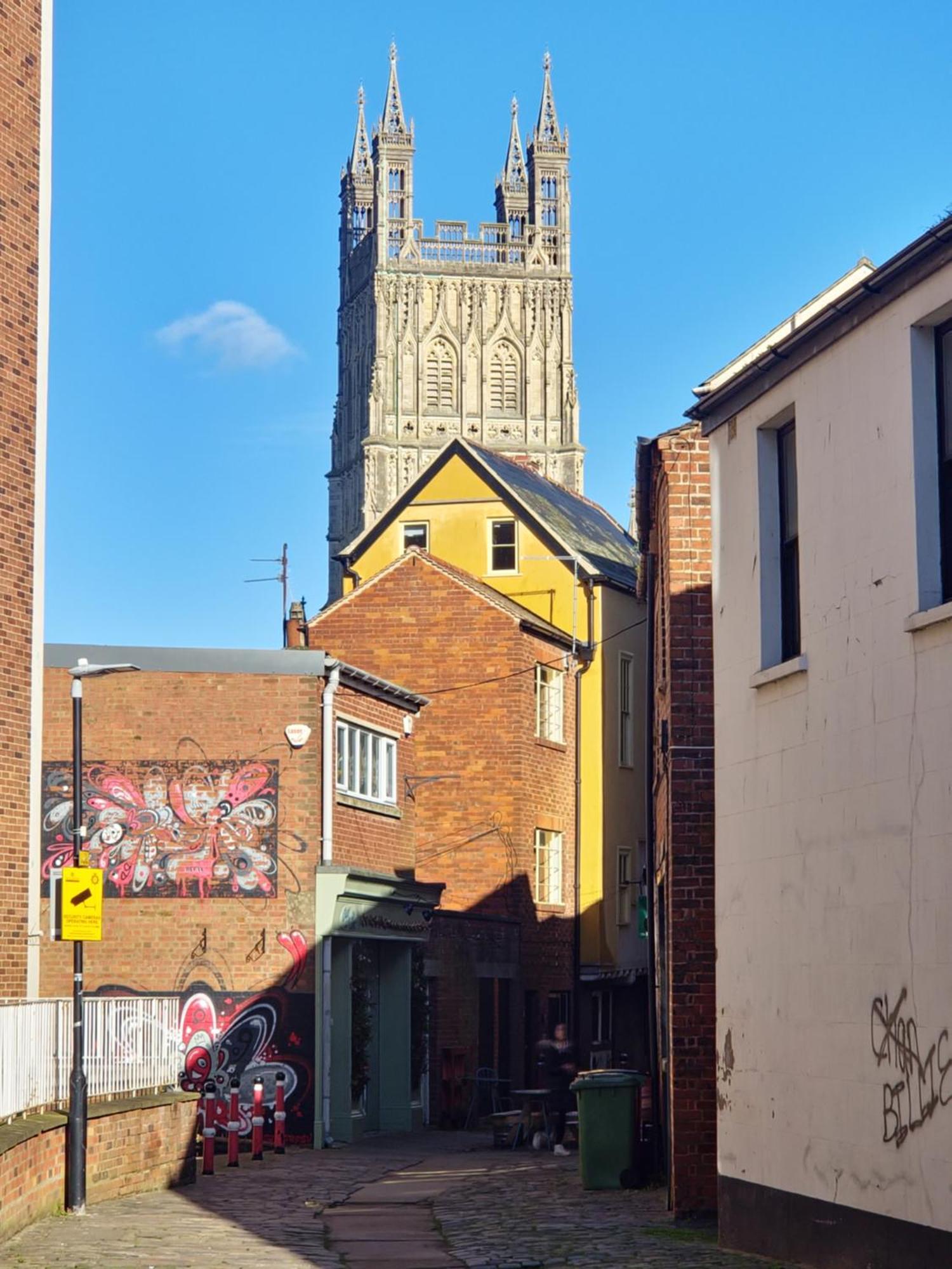 Self-catering Flat - A Hidden Gem Gloucester