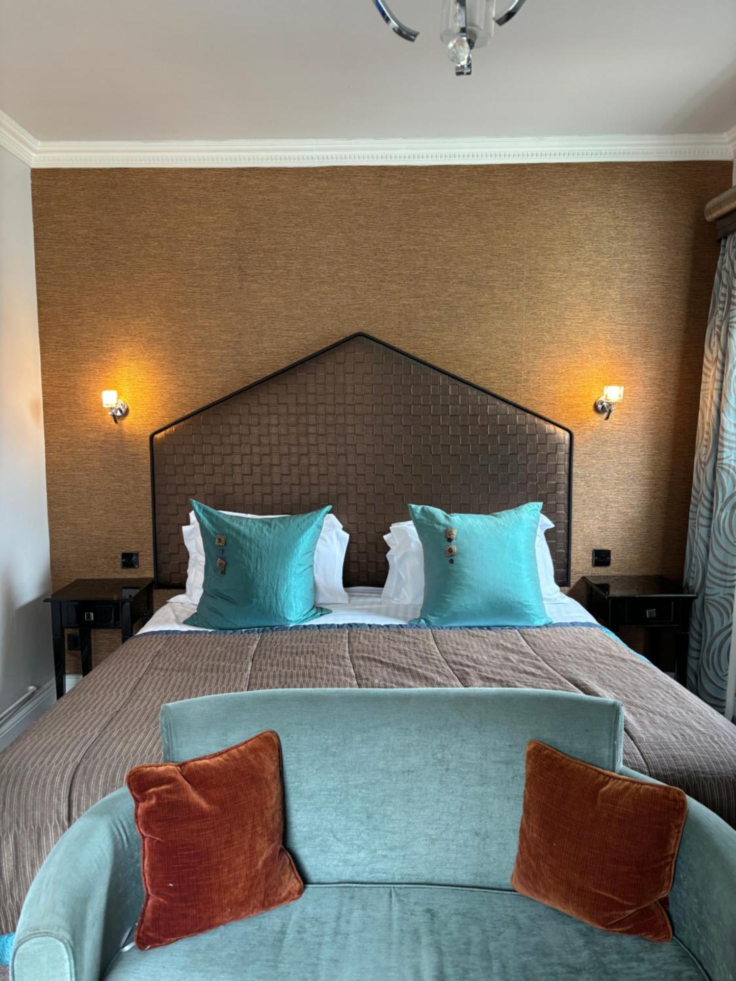 Hatherley Manor & * Gloucester