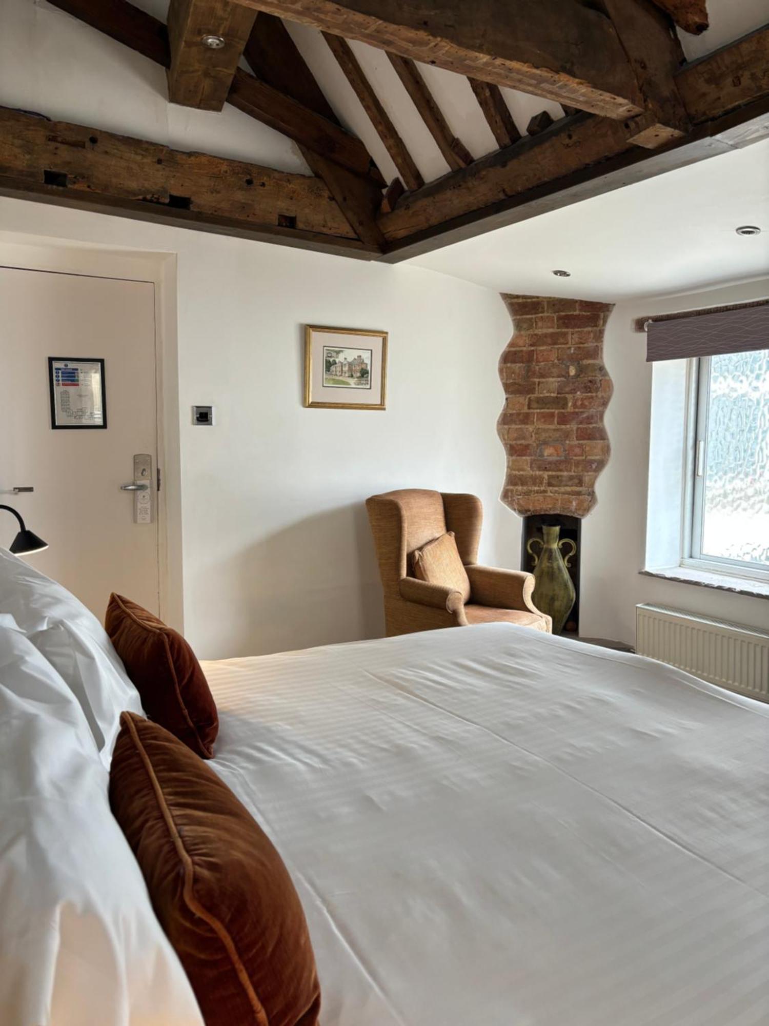 Hatherley Manor & Chácara *