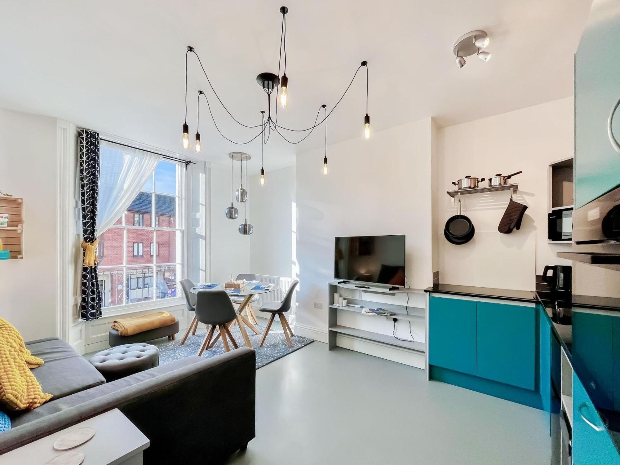 Two - Uk48496 Apartment *