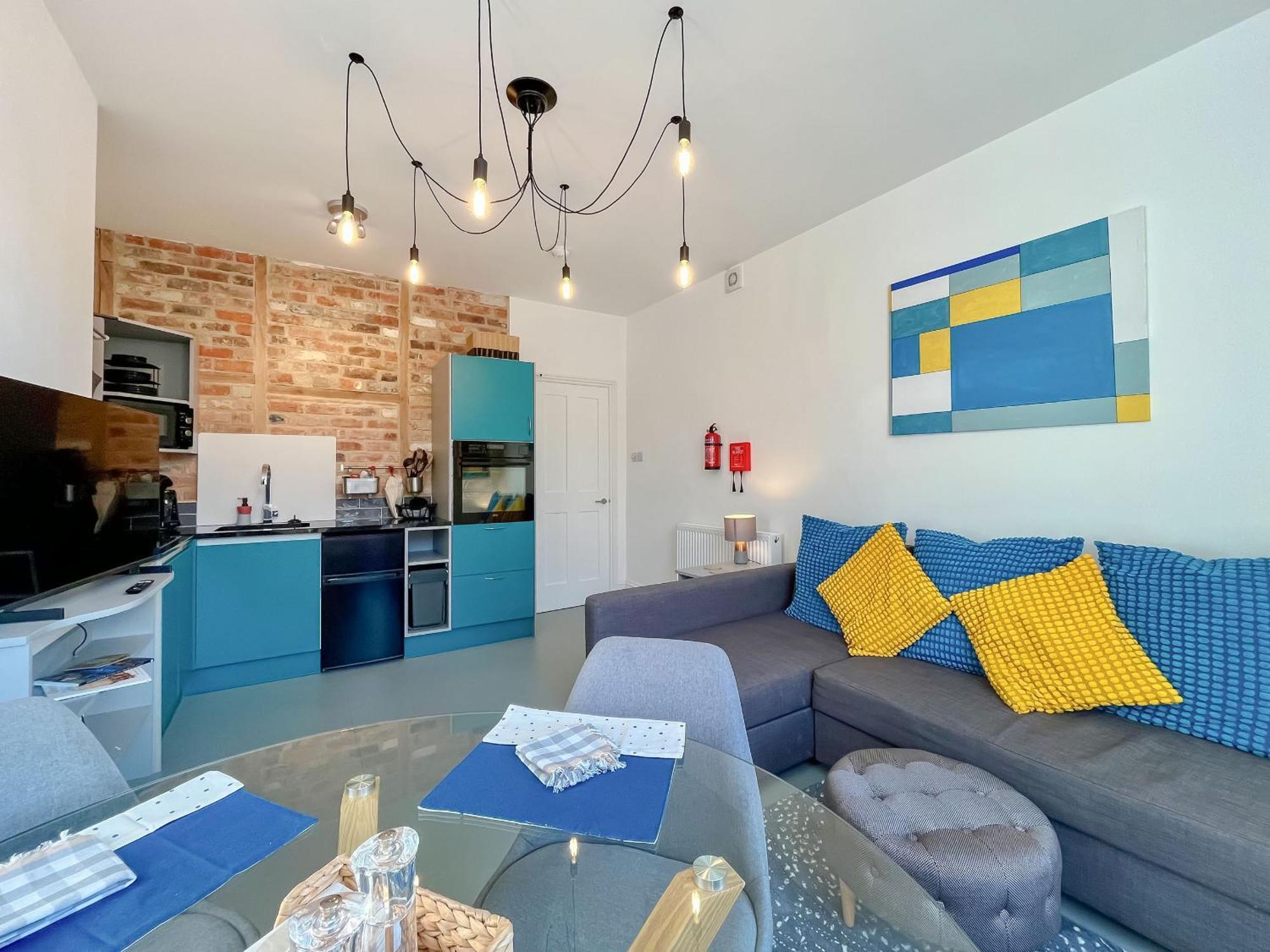 Two - Uk48496 Apartment *
