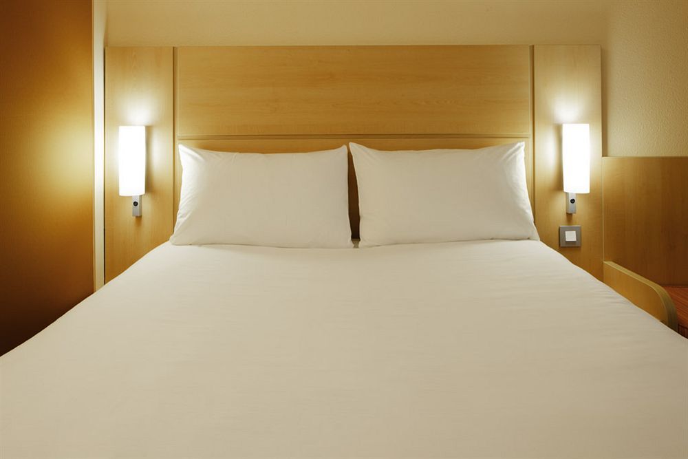 Ibis 3*