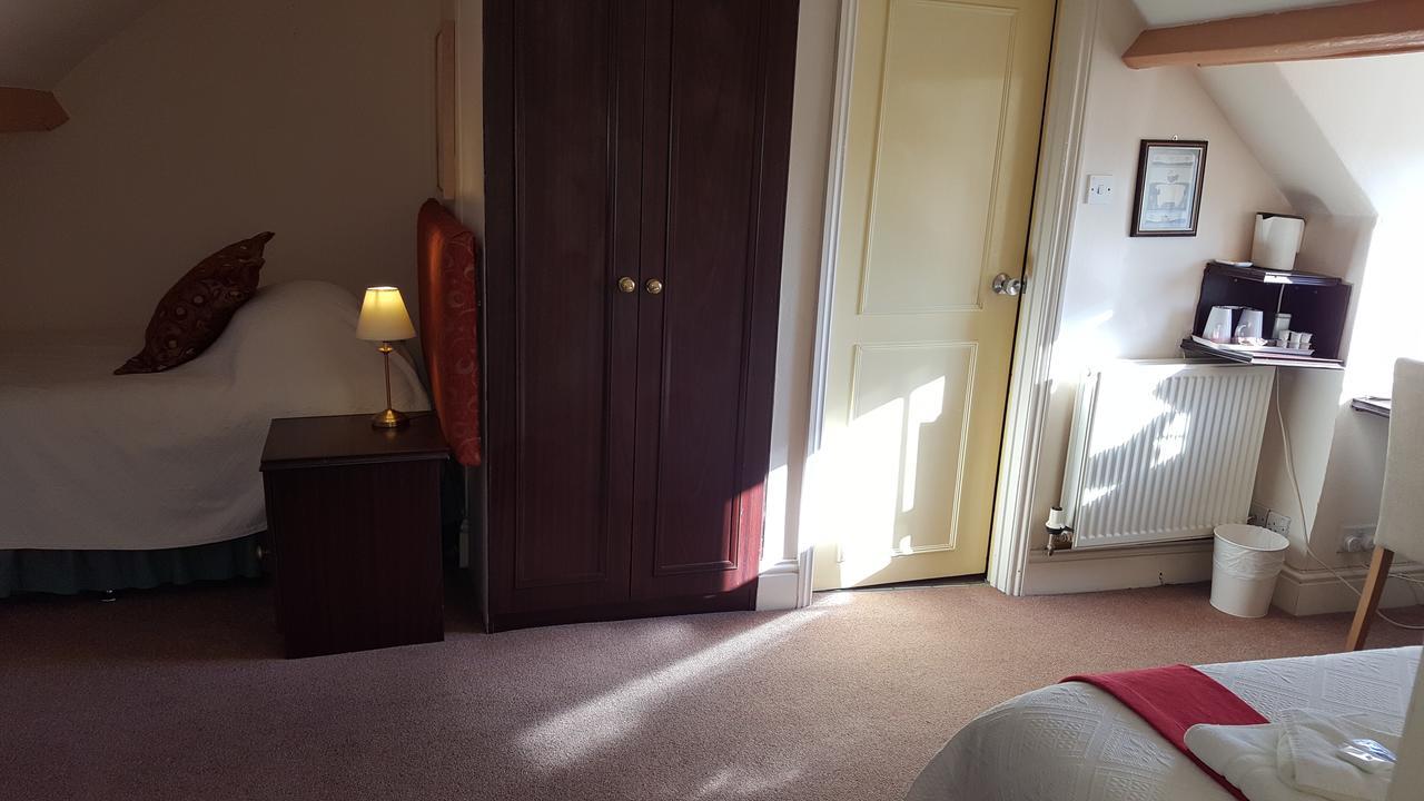 Edward Hotel Gloucester