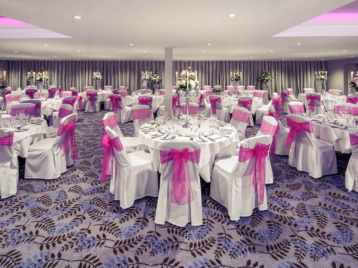 Mercure Bowden Hall 4*