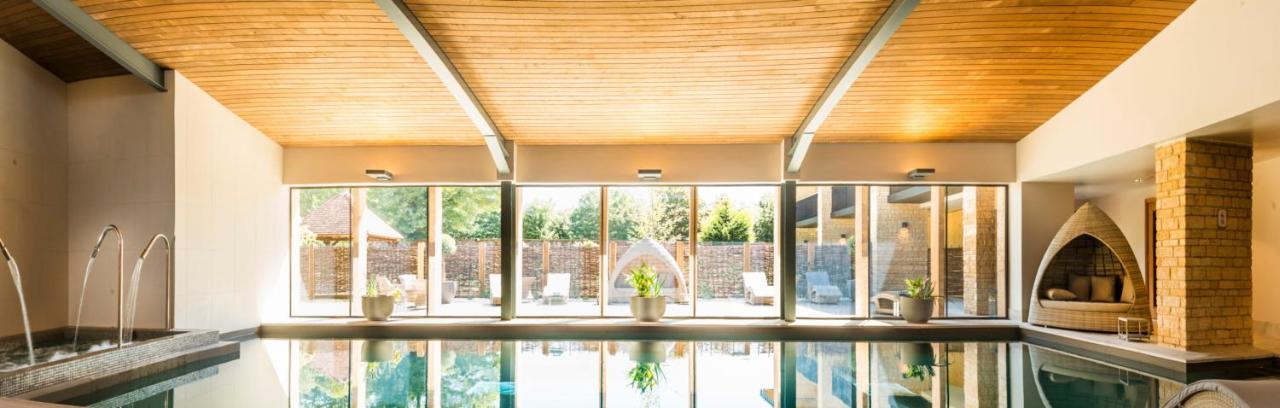 Country house Hatherley Manor & *