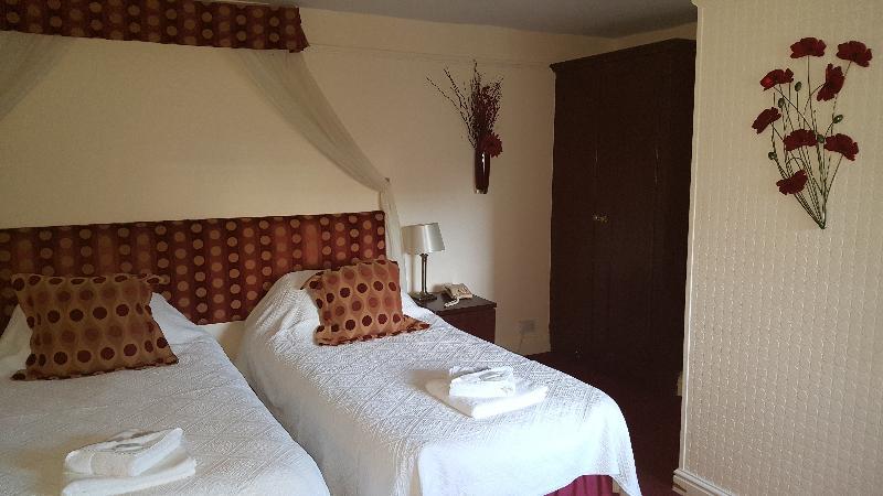 Hotel Edward 2*