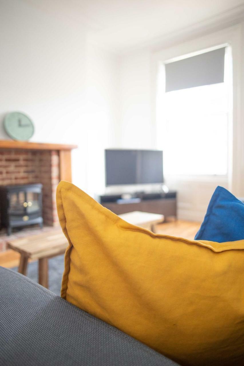 Apartment Quire Court *