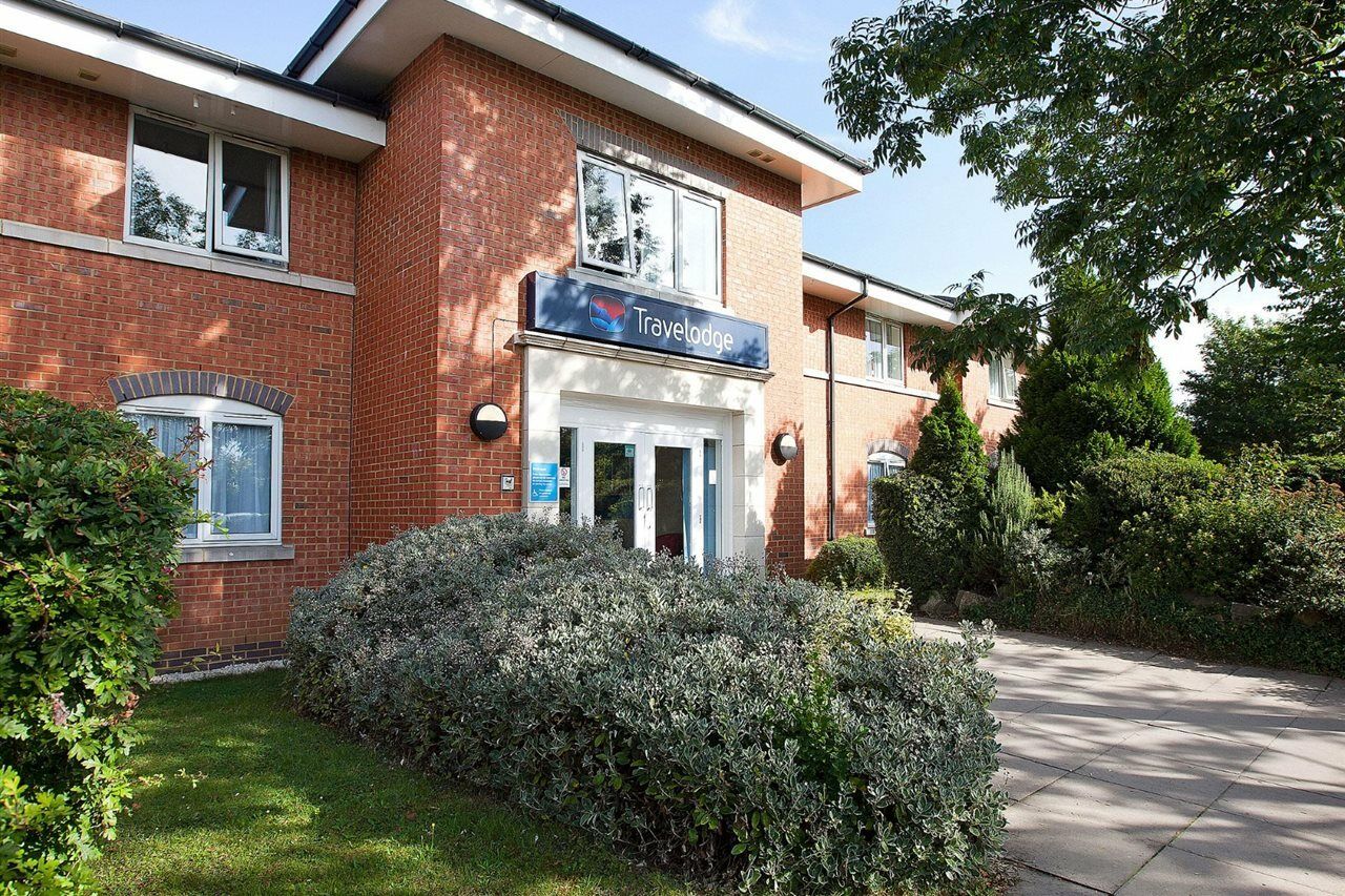 Travelodge Stonehouse Hotel