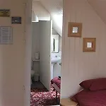 Centre Lodge Guest House