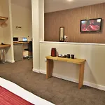 Central Hotel Gloucester By Roomsbooked