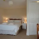Brookthorpe Lodge