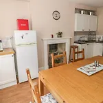 Wards Court 2