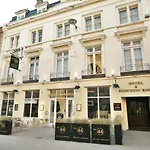 New County Hotel & Serviced Apartments By Roomsbooked