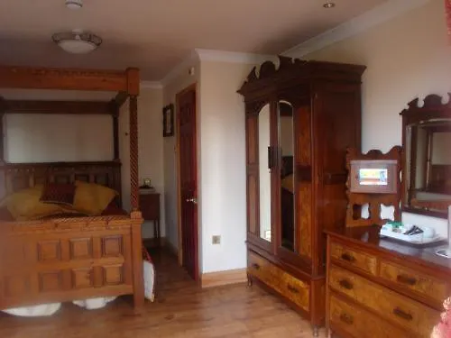 Watersmeet Country Inn