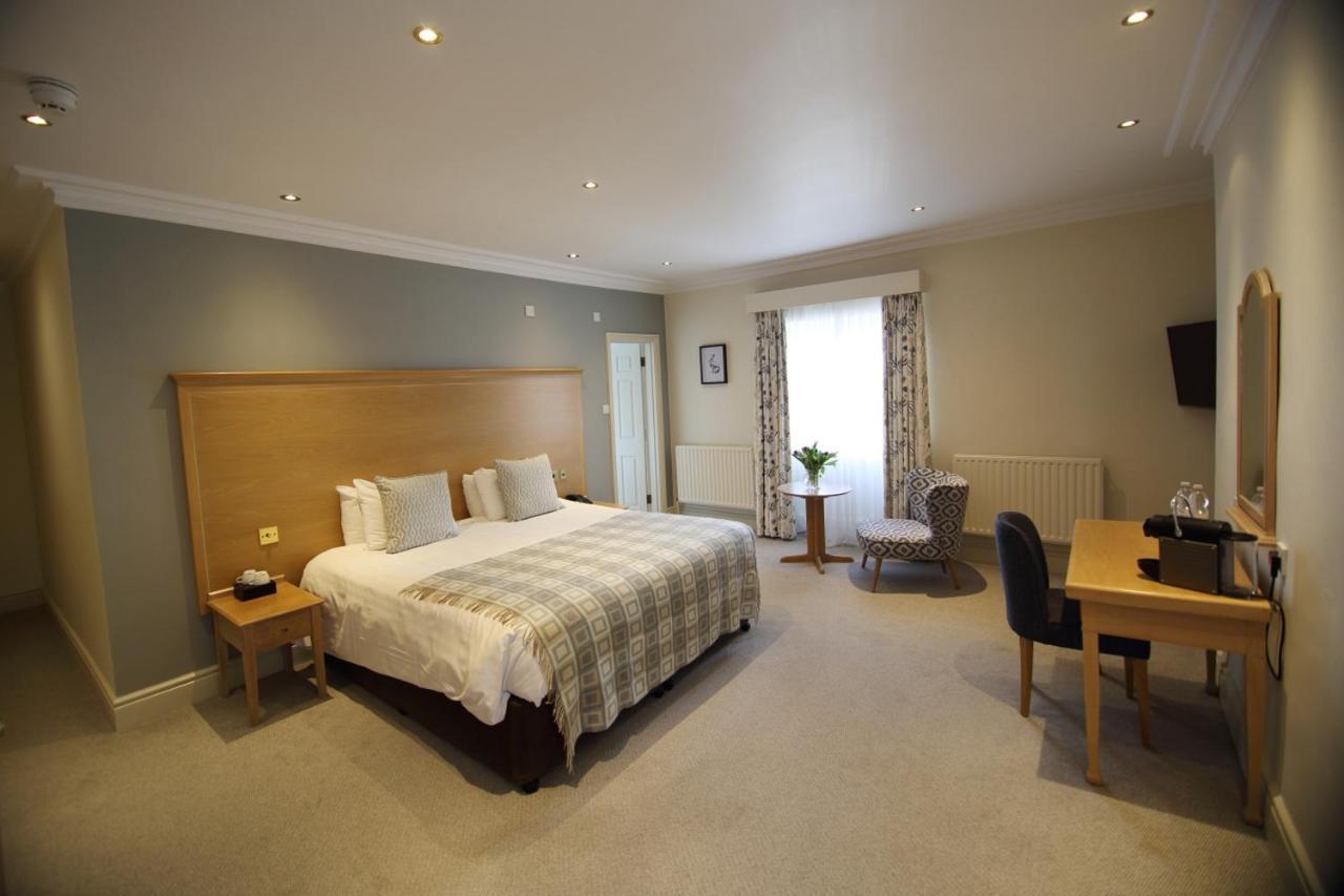 Mercure Bowden Hall 4*