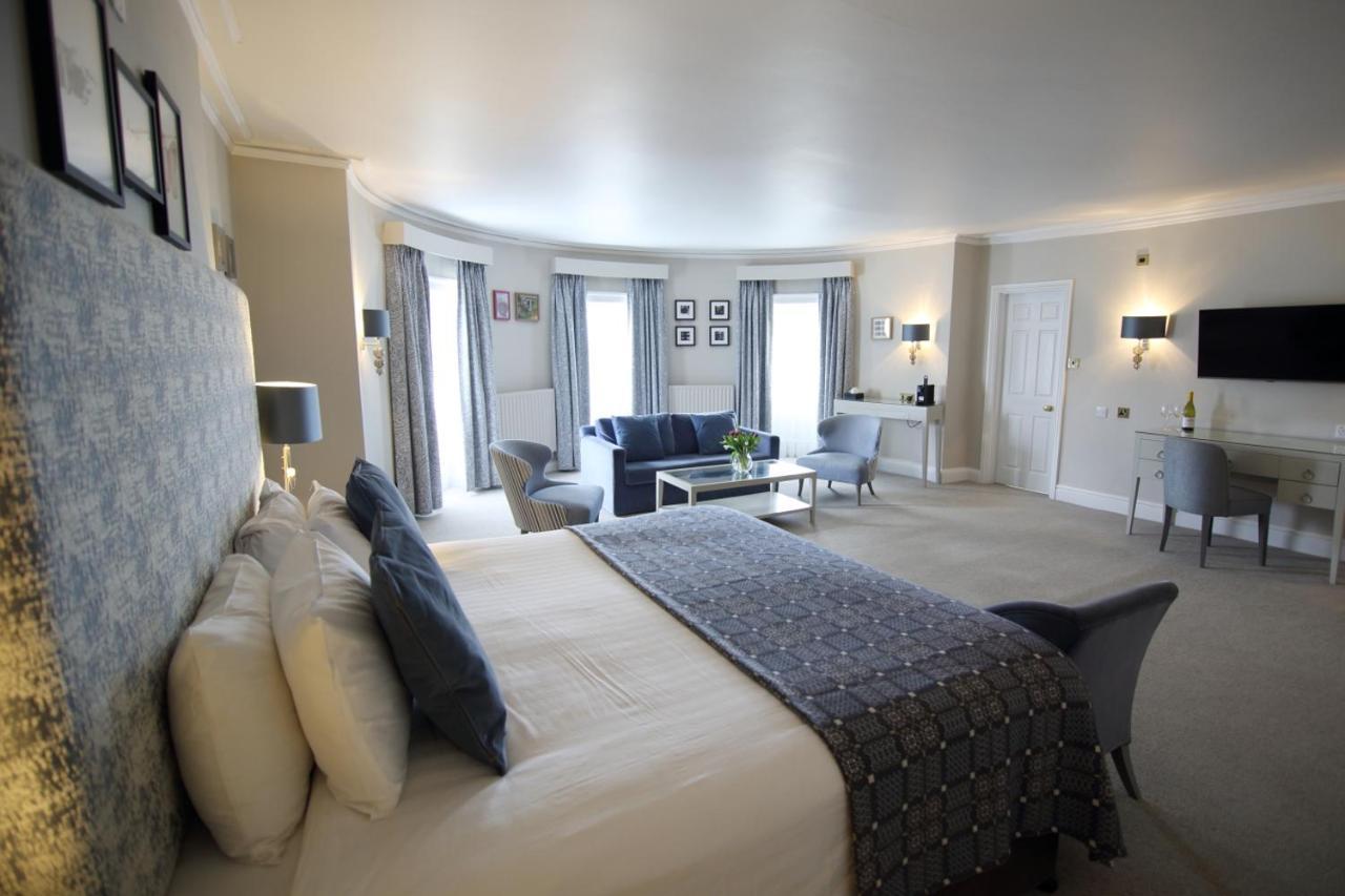 Mercure Bowden Hall 4*