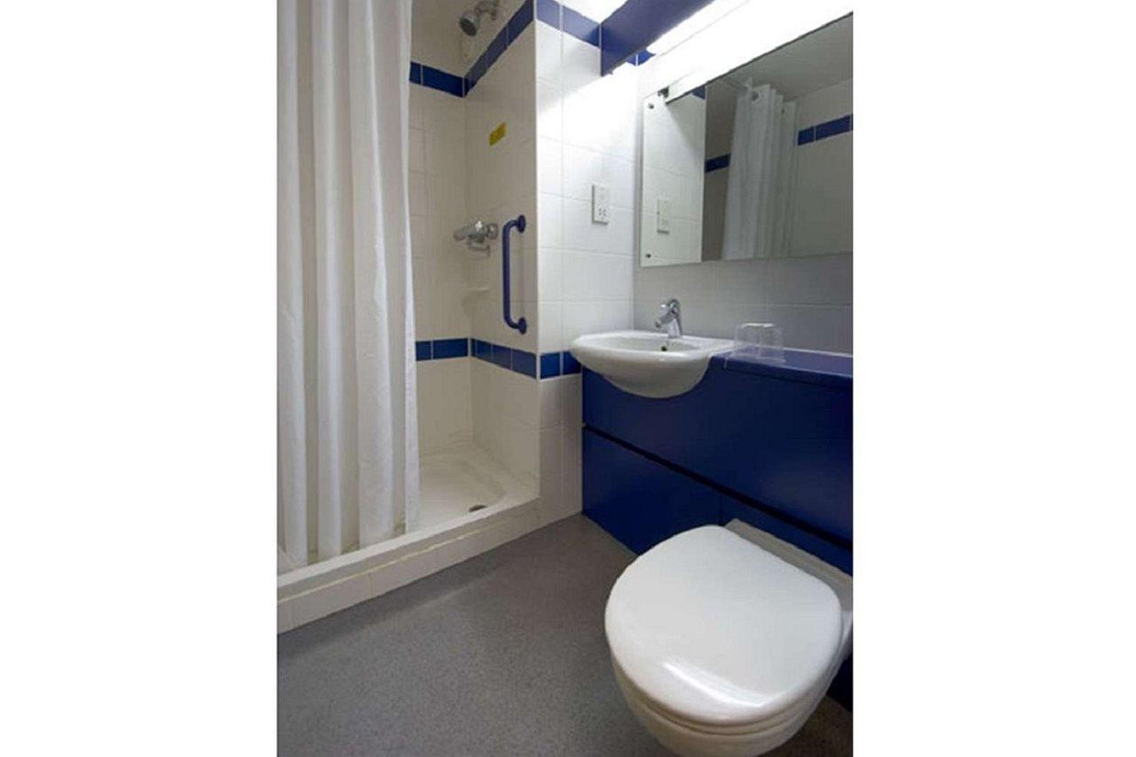 Travelodge Stonehouse Hotel Gloucester