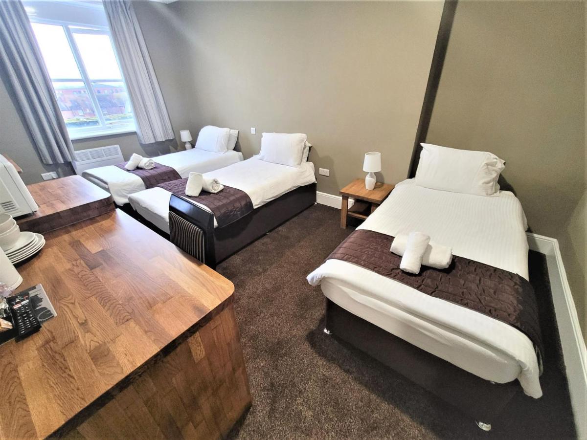 New County & Serviced By Roomsbooked Hotel Gloucester