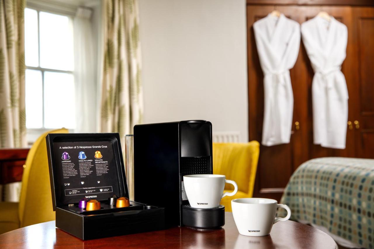 Mercure Bowden Hall 4*