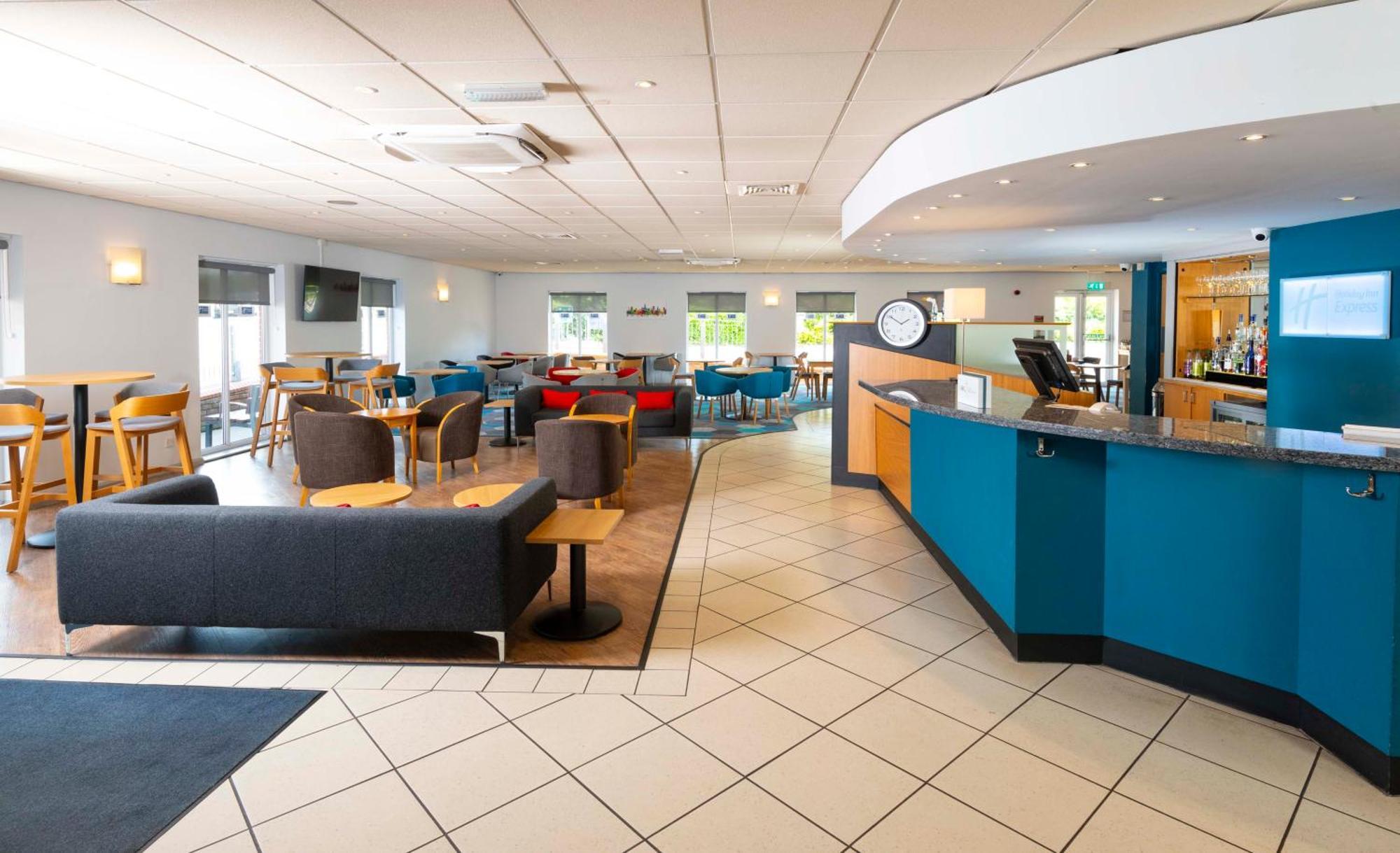 Hotel Express - South By Ihg