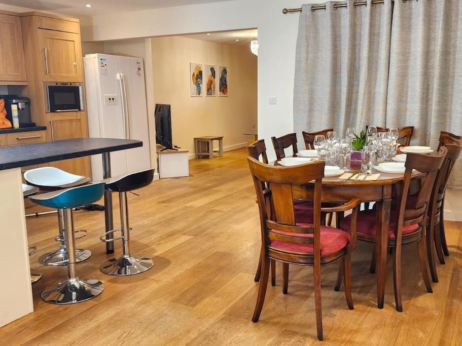Gilpin 4bedroom Wifi, Parking, Netflix, Garden