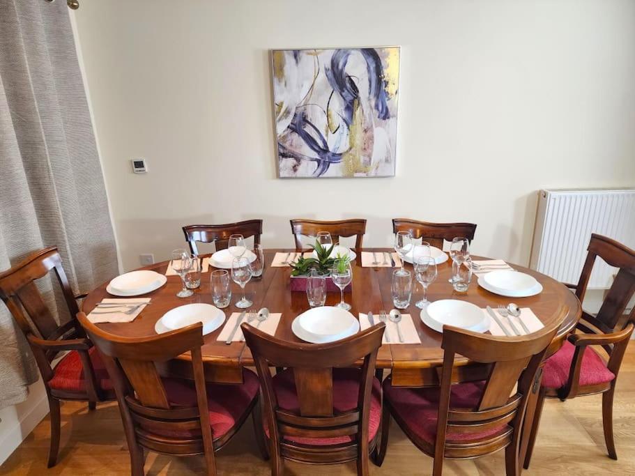 Nhà nghỉ Gilpin 4bedroom Wifi, Parking, Netflix, Garden *