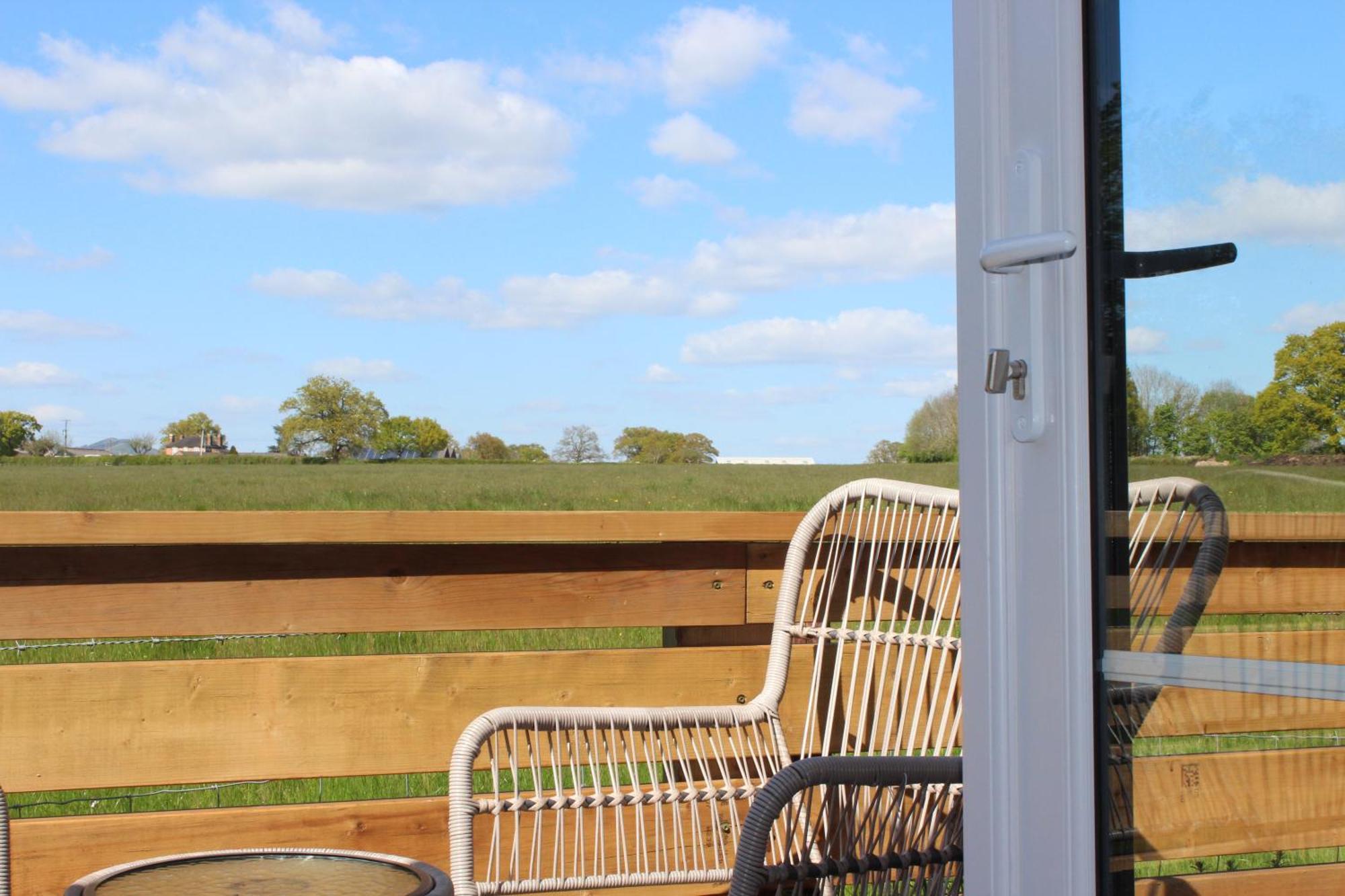 The Old Workshop - A Cosy Country Retreat Holiday home