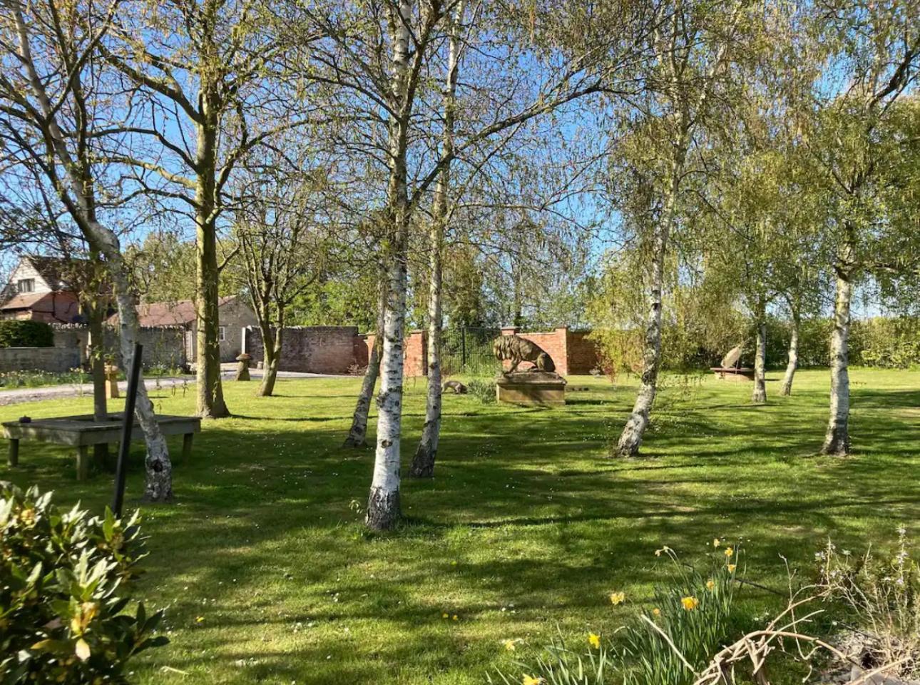 Holiday home Orchard Retreat - Rural - Private Hot Tub!