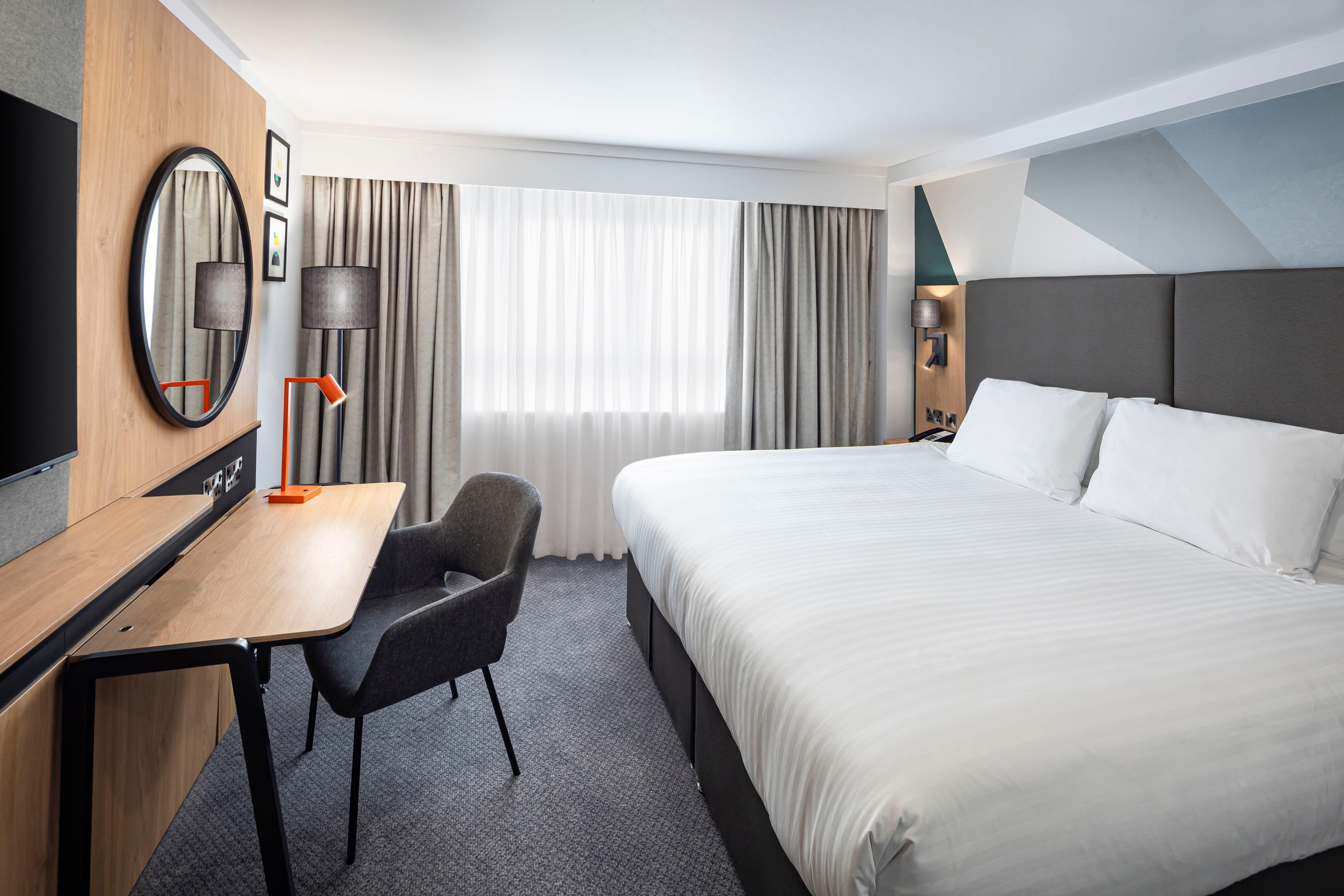 - Cheltenham By Ihg Hotel 4*