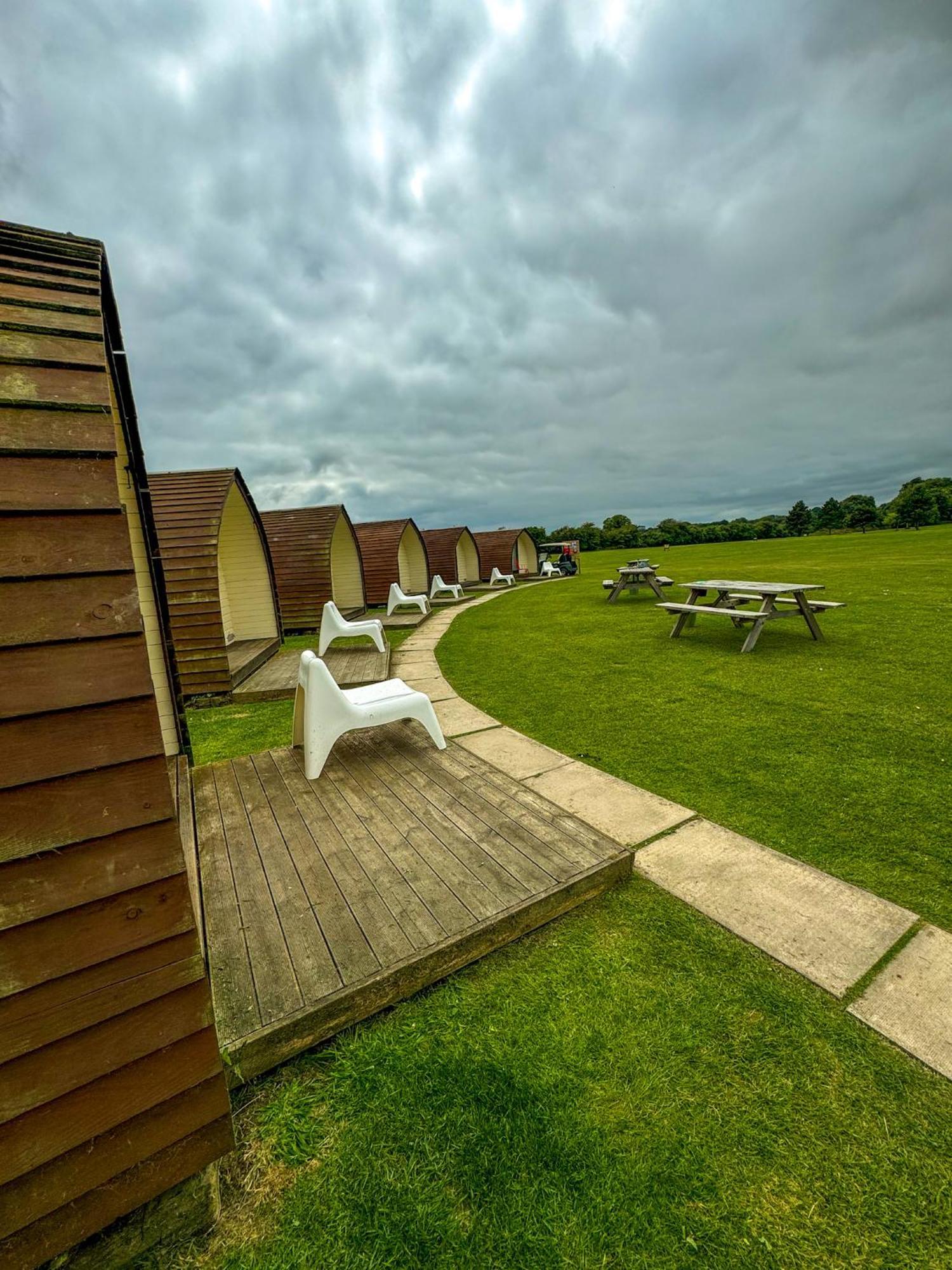 Rodway Hill Golf & Eco Pod