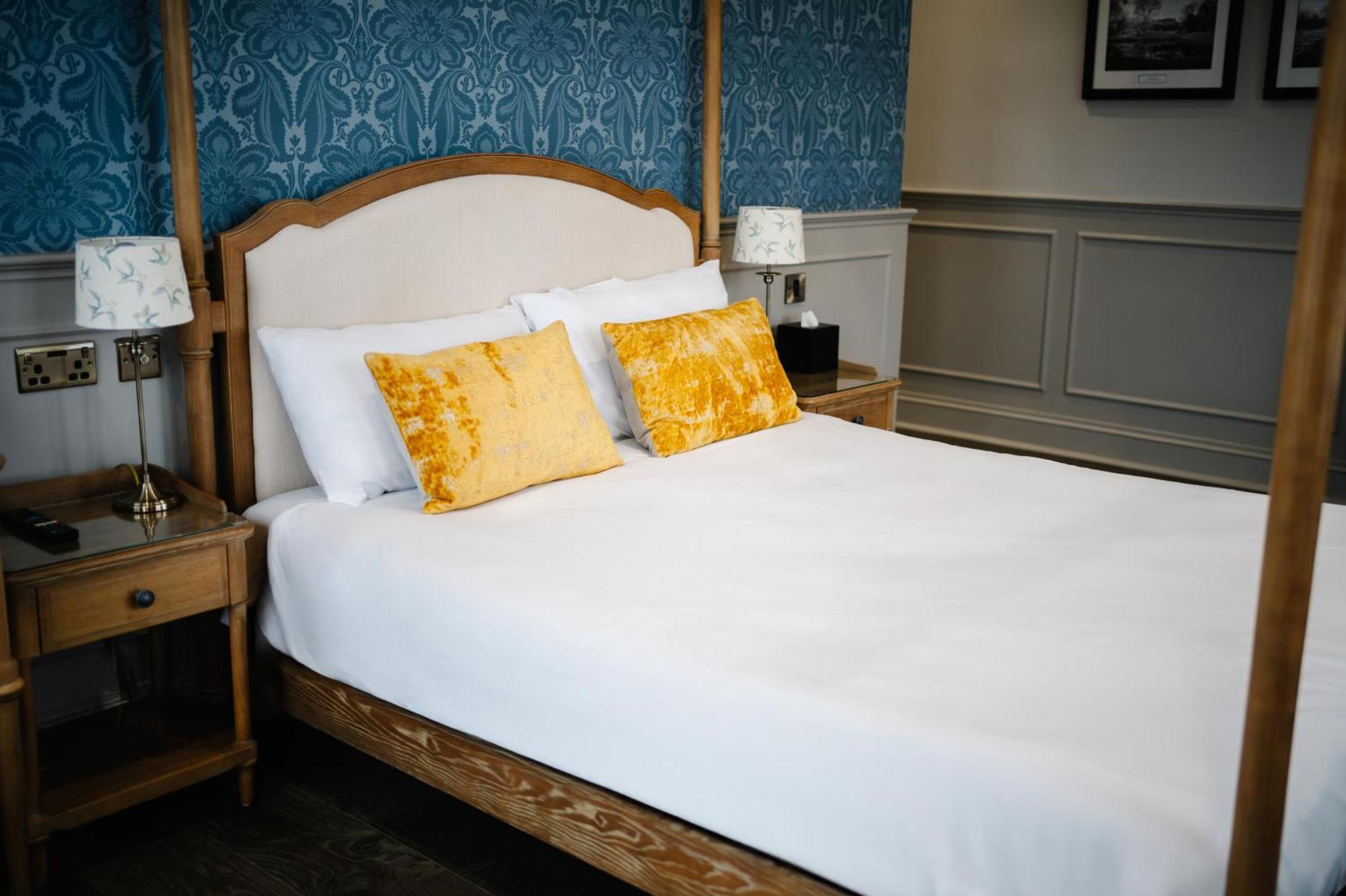 Hotel Hatton Court