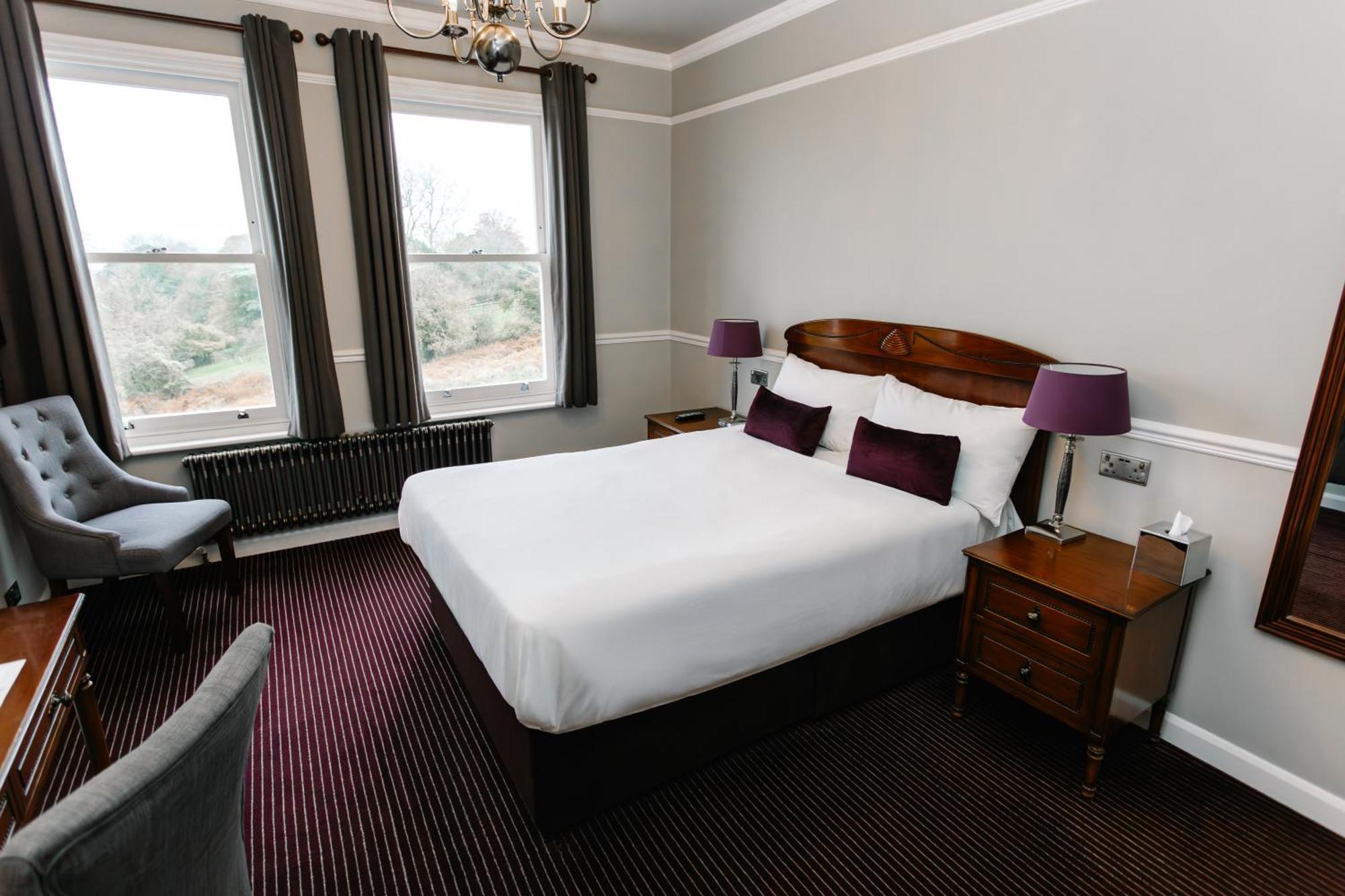 Hotel Hatton Court 4*