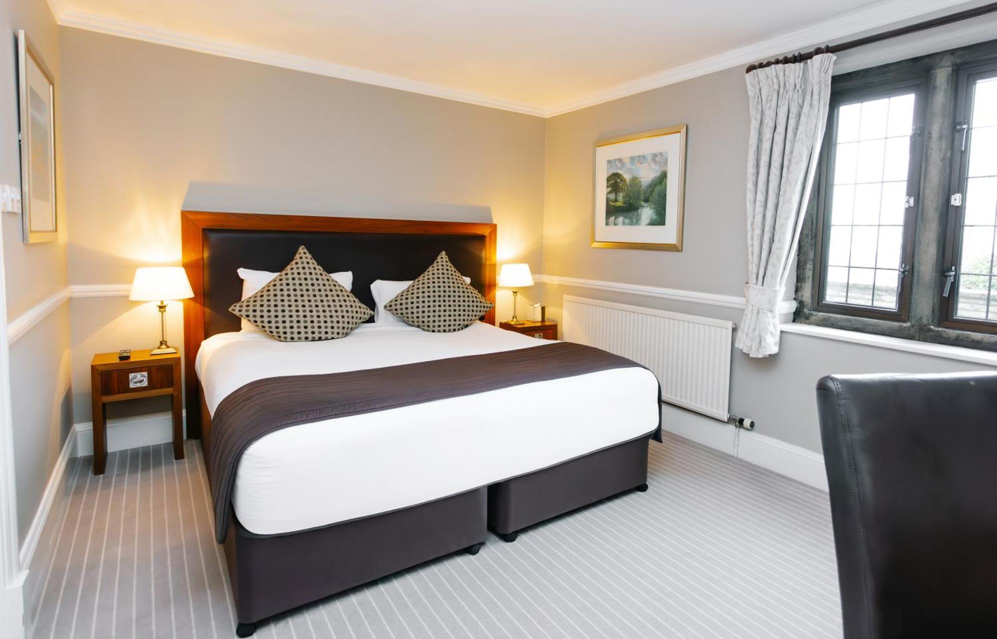 Hotel Hatton Court 4*