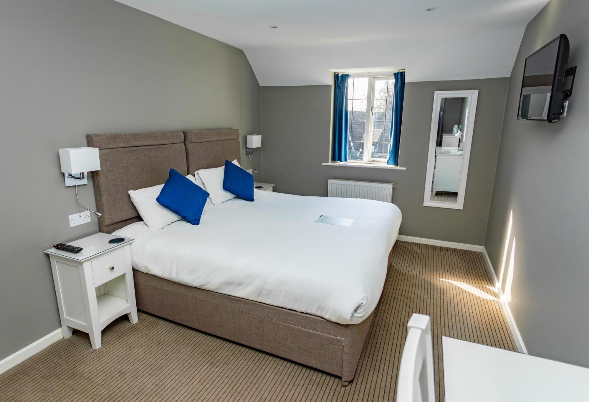 The Thatch Hotel