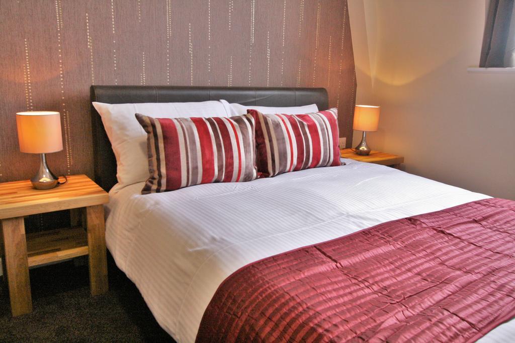 Central By Roomsbooked 3* Gloucester