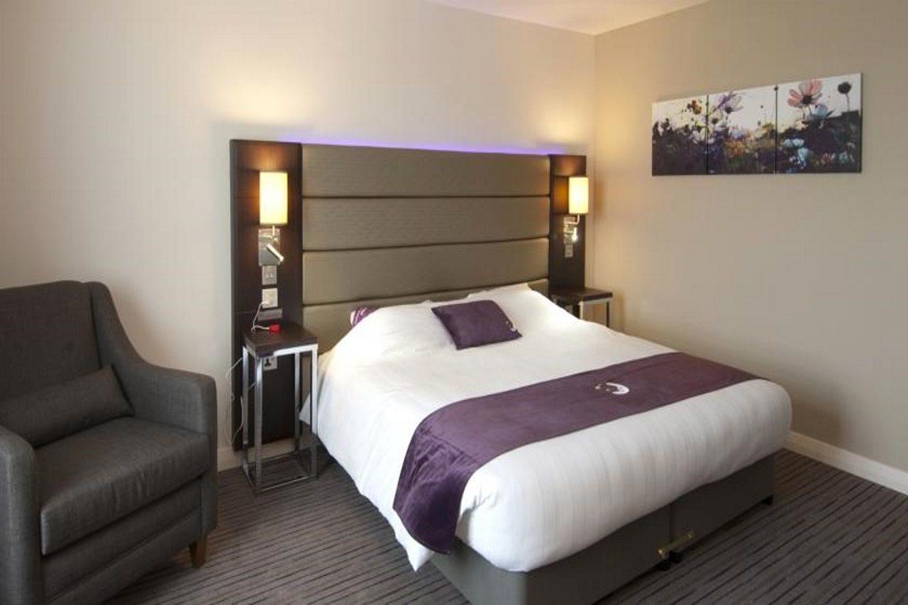 Premier Hotel 3*